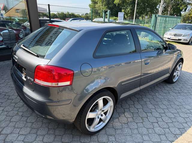 Audi A3 1.9 TDI Attraction *nur 178 TKM*2.Hand*HU a.W. neu*Klimaautom.*SHZ*