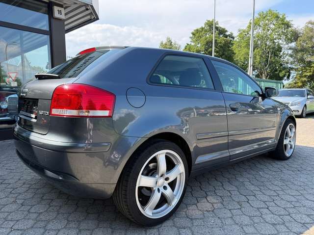 Audi A3 1.9 TDI Attraction *nur 178 TKM*2.Hand*HU a.W. neu*Klimaautom.*SHZ*