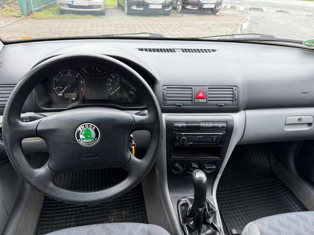 Skoda Octavia 2.0 SLX *nur 119 TKM*1.Hand*Scheckheft*HU 5/2027*