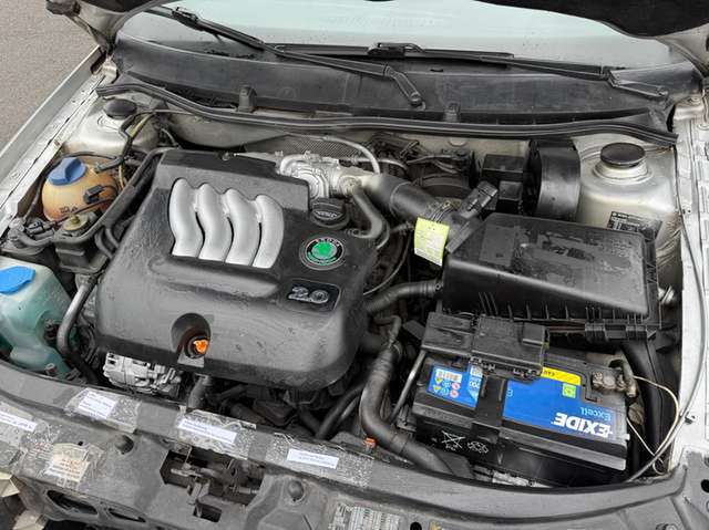 Skoda Octavia 2.0 SLX *nur 119 TKM*1.Hand*Scheckheft*HU 5/2027*