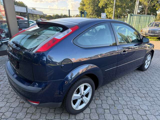 Ford Focus 1.6 16V Titanium *nur 61 TKM*HU neu*Klimaautom.*Teilleder*GJ-Reifen*