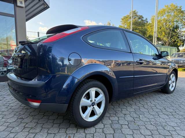 Ford Focus 1.6 16V Titanium *nur 61 TKM*HU neu*Klimaautom.*Teilleder*GJ-Reifen*