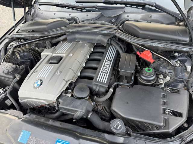BMW 523 i E60 *HU 10/2026*Klima*SHZ*PDC*17Alu*GJ-Reifen*Scheckheft*