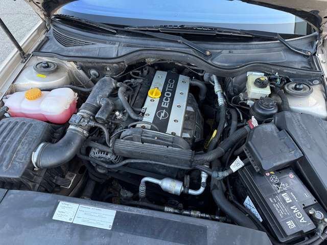 Opel Omega B Caravan 2.2 16 V *nur 124 TKM*HU neu*2.Hand*AHK*