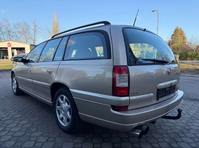 Opel Omega B Caravan 2.2 16 V *nur 124 TKM*HU neu*2.Hand*AHK*