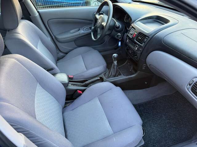 Nissan Almera 1.5 Acenta *nur 68 TKM*HU neu*2.Hand*Klima*ZV+FB*eFH*