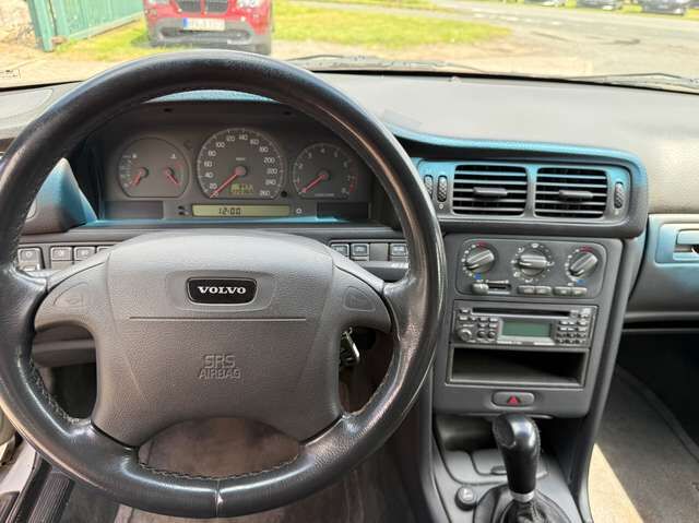 Volvo C70 Coupé 2.0T *HU neu*Leder*Klimaautom.*eSD*14 Jahre letzter Besitz*