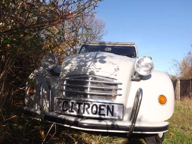 Citroen 2CV - unglaublich aber tatsächlich auch wahr !