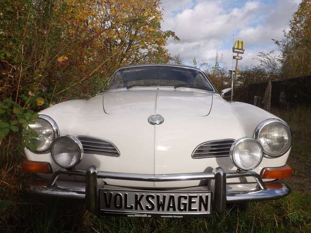 VW Karmann Ghia - weiße Weihnachten einmal anders!