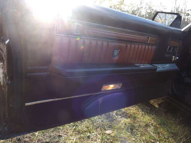 Chrysler Le Baron - exzentrisch und altmodisch zugleich !