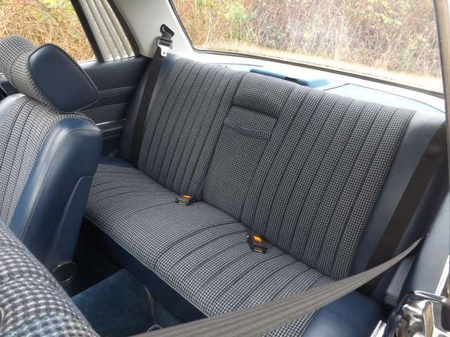 Mercedes-Benz SLC 280 - sehr gediegen, sehr gut und günstig !