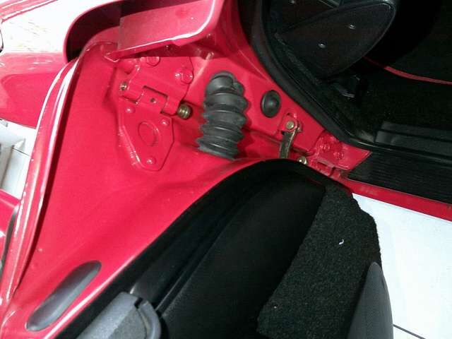 Porsche 993 Carrera 2 Cabriolet-in original Indischrot !