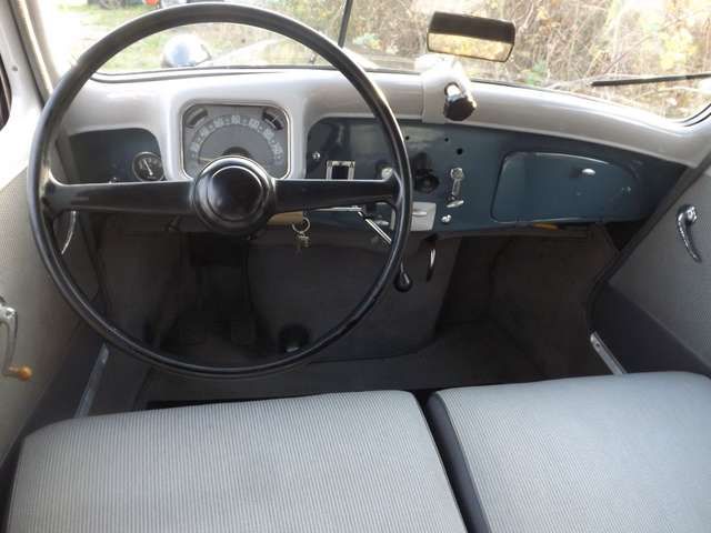 Citroen Sonstige 11 CV, ich sehe noch sehr gut aus für mein Alter