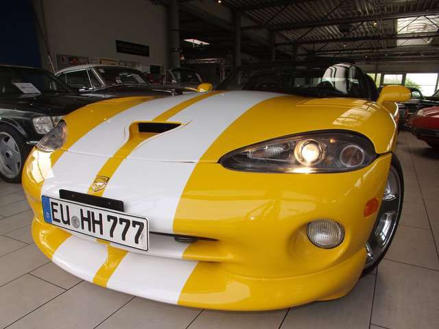 Dodge Viper RT 10 aus 2.Generation, wenig Laufleistung