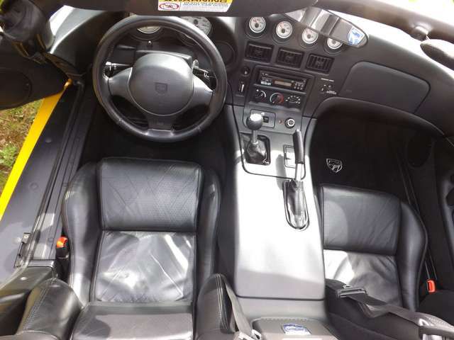 Dodge Viper RT 10 aus 2.Generation, wenig Laufleistung