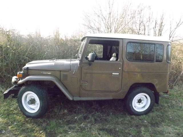 Toyota Land Cruiser BJ42- Alleskönner, der alles kann !