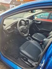 FORD Puma 1.0 EcoBoost Hybrid TITANIUM Ansicht 5 für Fahrzeugdetailseite