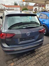 VW Tiguan Diesel 2.0 TDI SCR Highline Ansicht 3 für Fahrzeugdetailseite