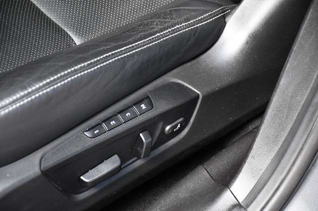 SUZUKI kizashi Sport 4x4 Aut Sport-Design Leder Xenon Ansicht 12 für Fahrzeugdetailseite
