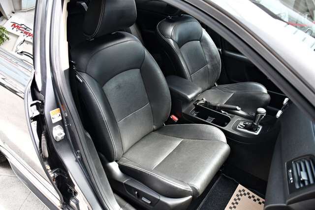 SUZUKI kizashi Sport 4x4 Aut Sport-Design Leder Xenon Ansicht 13 für Fahrzeugdetailseite