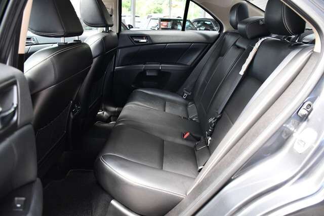 SUZUKI kizashi Sport 4x4 Aut Sport-Design Leder Xenon Ansicht 14 für Fahrzeugdetailseite