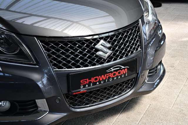 SUZUKI kizashi Sport 4x4 Aut Sport-Design Leder Xenon Ansicht 29 für Fahrzeugdetailseite