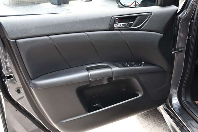 SUZUKI kizashi Sport 4x4 Aut Sport-Design Leder Xenon Ansicht 7 für Fahrzeugdetailseite