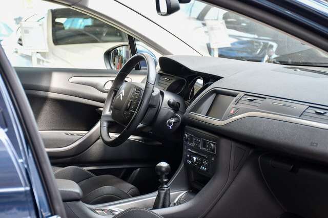 CITROEN C5 Lim. Selection PDC BT Navi Shz 1. Hand Ansicht 12 für Fahrzeugdetailseite