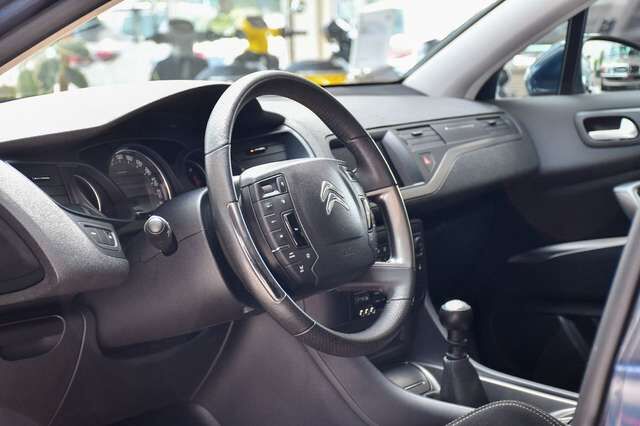 CITROEN C5 Lim. Selection PDC BT Navi Shz 1. Hand Ansicht 9 für Fahrzeugdetailseite
