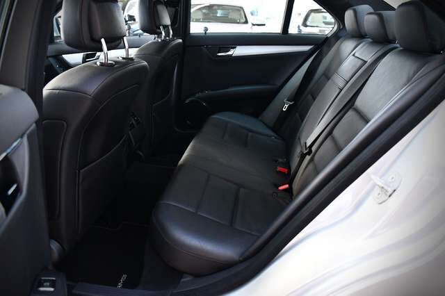 MERCEDES-BENZ C280 Lim. Avantgarde AMG-Line 1. Hand Rentner! Ansicht 15 für Fahrzeugdetailseite