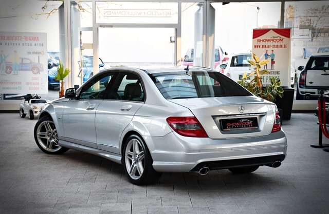 MERCEDES-BENZ C280 Lim. Avantgarde AMG-Line 1. Hand Rentner! Ansicht 4 für Fahrzeugdetailseite