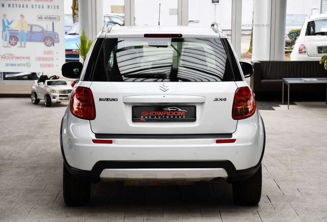 SUZUKI SX4 Style Automatik Keyless Bluetooth Navi 1Hand Ansicht 6 für Fahrzeugdetailseite