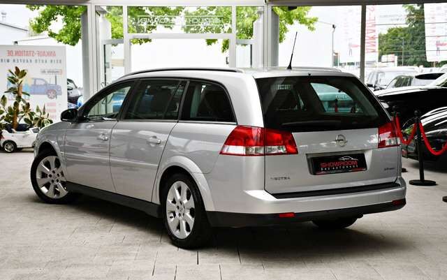 OPEL Vectra Caravan 2.2 Elegance Automatik 1.Hand Ansicht 4 für Fahrzeugdetailseite