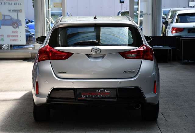 TOYOTA Auris Life+ Aut. Kamera 2.Hd nur 69tkm! Ansicht 6 für Fahrzeugdetailseite