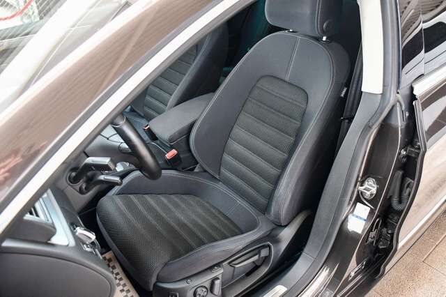 VW CC Navi Massage Sitzklima&Heizung Kamera Tempom. Ansicht 10 für Fahrzeugdetailseite