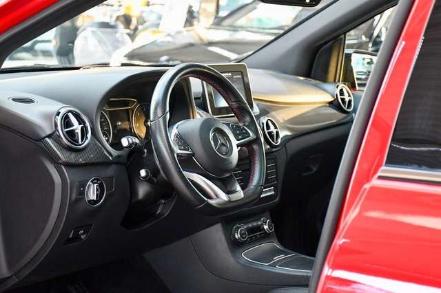 MERCEDES-BENZ B220 d 4Matic AMG-Line Night-Paket 1.Hand Ansicht 15 für Fahrzeugdetailseite