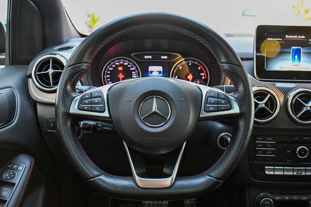 MERCEDES-BENZ B220 d 4Matic AMG-Line Night-Paket 1.Hand Ansicht 16 für Fahrzeugdetailseite