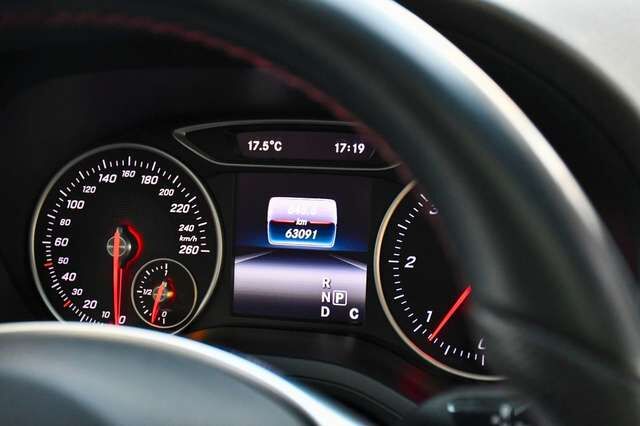 MERCEDES-BENZ B220 d 4Matic AMG-Line Night-Paket 1.Hand Ansicht 19 für Fahrzeugdetailseite