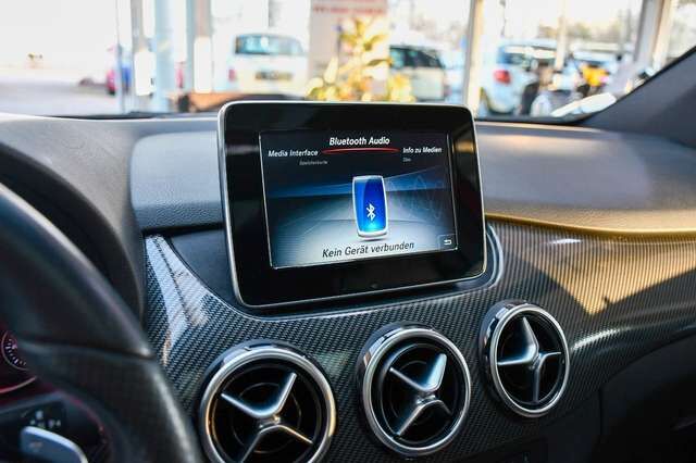 MERCEDES-BENZ B220 d 4Matic AMG-Line Night-Paket 1.Hand Ansicht 23 für Fahrzeugdetailseite