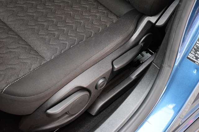 OPEL Astra J Limo Active Automatik Tempomat Shz PDC Ansicht 22 für Fahrzeugdetailseite