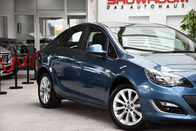 OPEL Astra J Limo Active Automatik Tempomat Shz PDC Ansicht 27 für Fahrzeugdetailseite