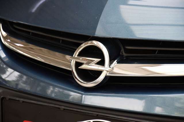 OPEL Astra J Limo Active Automatik Tempomat Shz PDC Ansicht 29 für Fahrzeugdetailseite