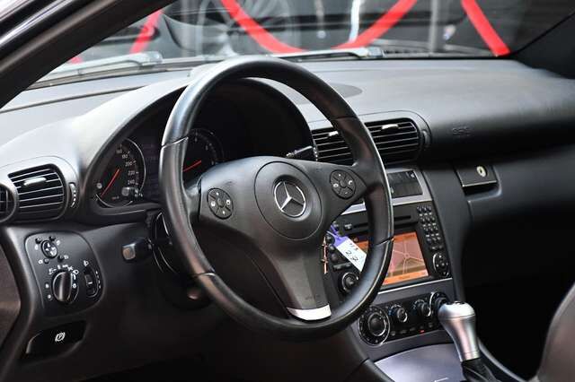 MERCEDES-BENZ CLC V6 Aut. Sportpaket 18 Leder Pano Navi Ansicht 15 für Fahrzeugdetailseite