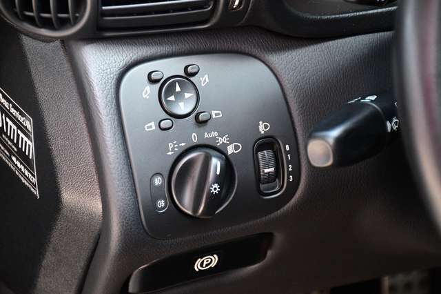 MERCEDES-BENZ CLC V6 Aut. Sportpaket 18 Leder Pano Navi Ansicht 9 für Fahrzeugdetailseite