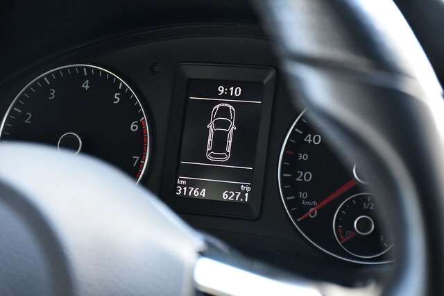 VW Scirocco 1.4 TSI Sport-Paket 1.Hand nur 31tkm! Ansicht 14 für Fahrzeugdetailseite