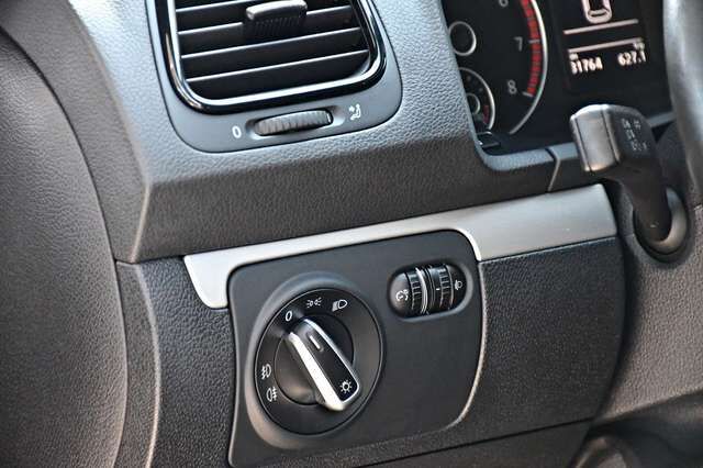 VW Scirocco 1.4 TSI Sport-Paket 1.Hand nur 31tkm! Ansicht 9 für Fahrzeugdetailseite