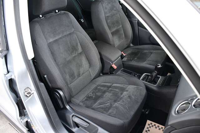 VW Tiguan Sport & Style BMT Navi PDC Shz Ahk Ansicht 11 für Fahrzeugdetailseite