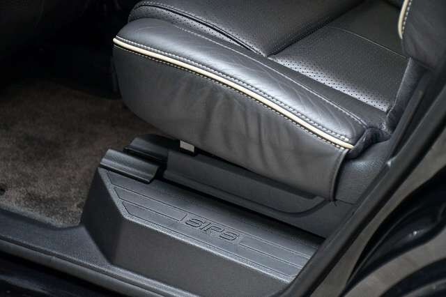 VOLVO XC90 D5 Executive Allrad Leder Xenon Ahk 1.Hand Ansicht 14 für Fahrzeugdetailseite