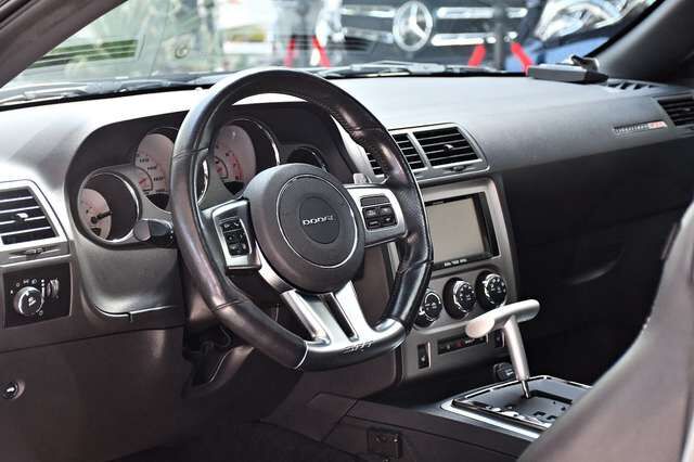 DODGE Challenger 6,4 L V8 SRT HEMI MDS 20 Ansicht 9 für Fahrzeugdetailseite