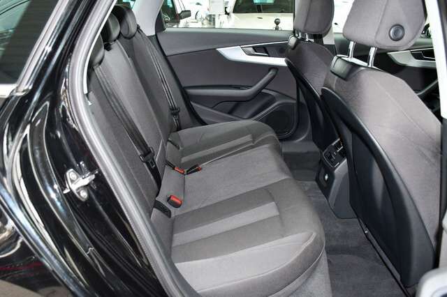 AUDI A4 Avant Sport Ultra S-line Aut. Led 3x Isofix Ansicht 15 für Fahrzeugdetailseite